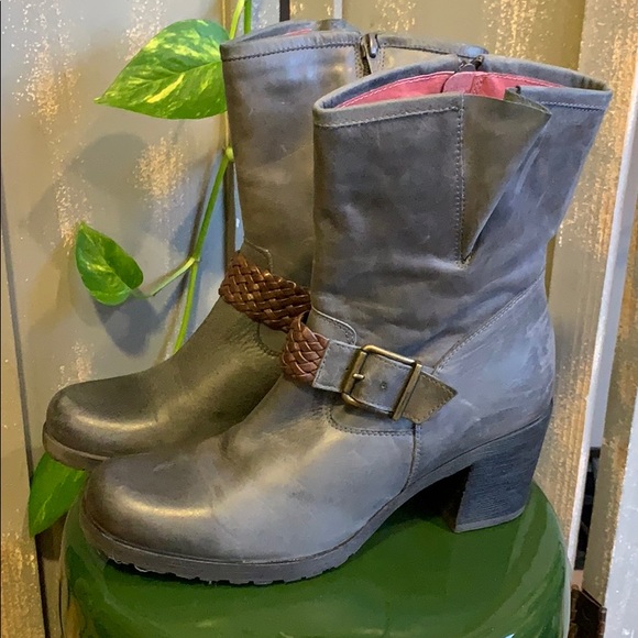 David Tyler Grey Leather boots 🥾 - Picture 1 of 9